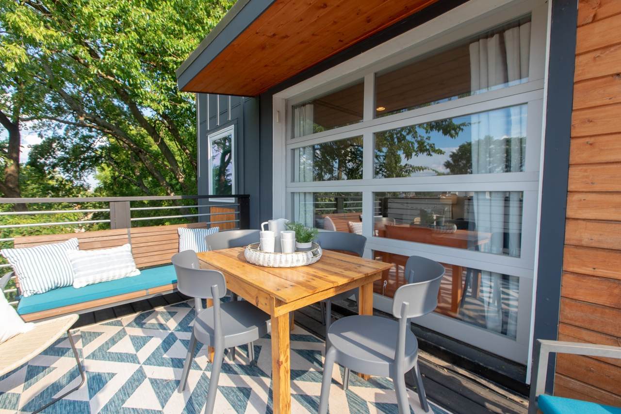 33 Perkins St - Photo 1