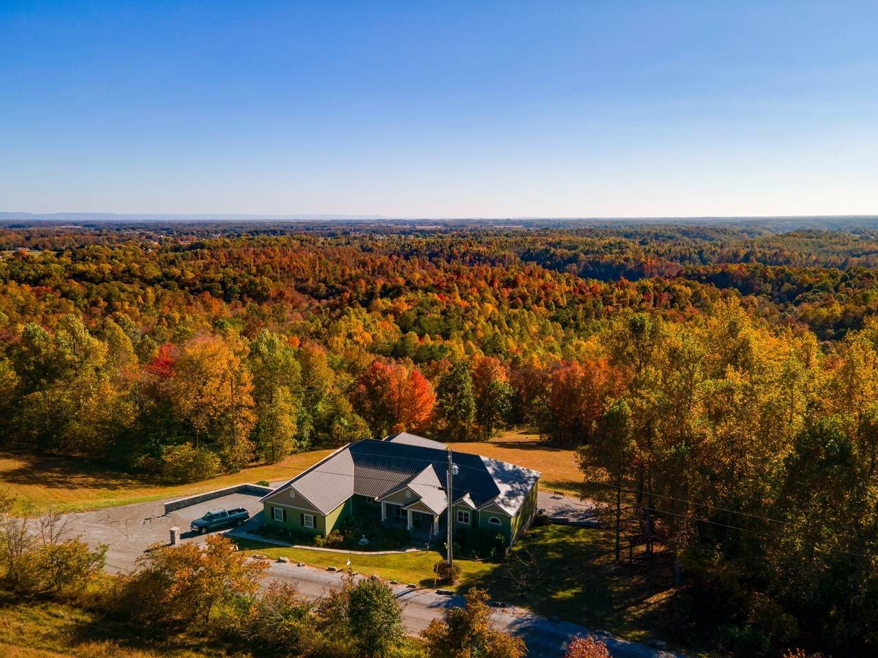 723 Sally Parton Rd - Photo 1