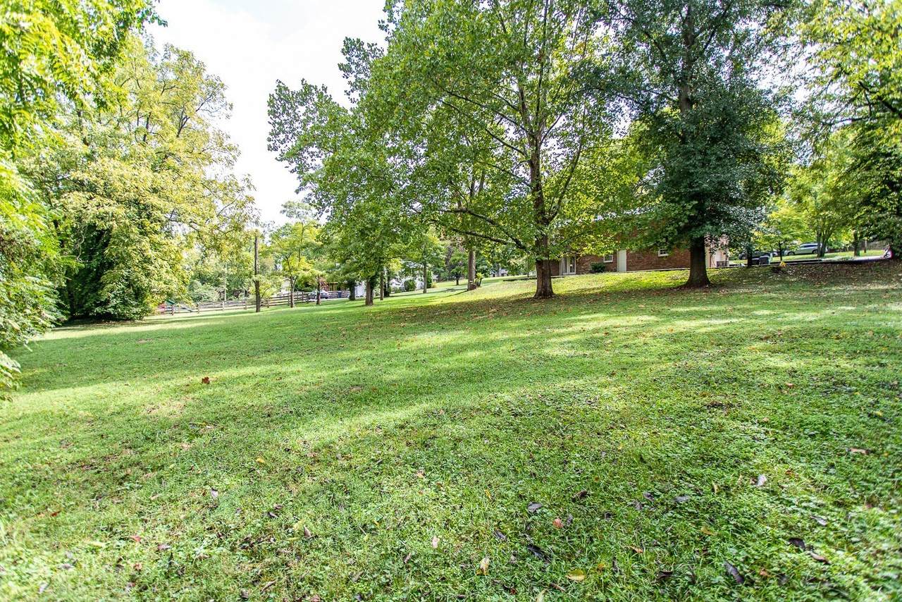 1301 Parker Place - Photo 1