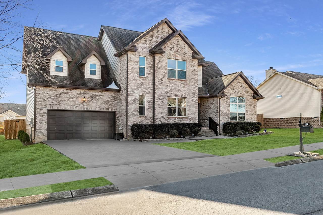 229 E Winterberry Trl - Photo 1