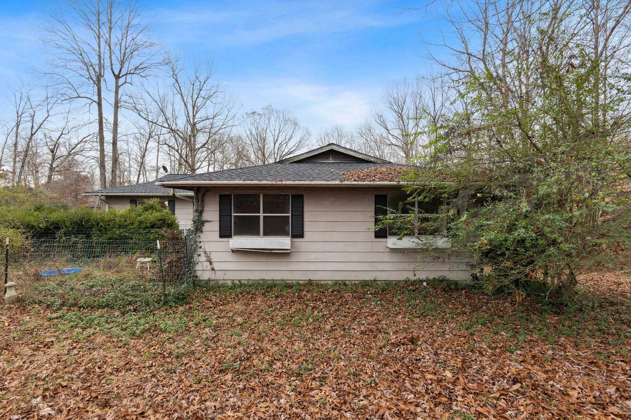 1300 Mount Pleasant Rd - Photo 1