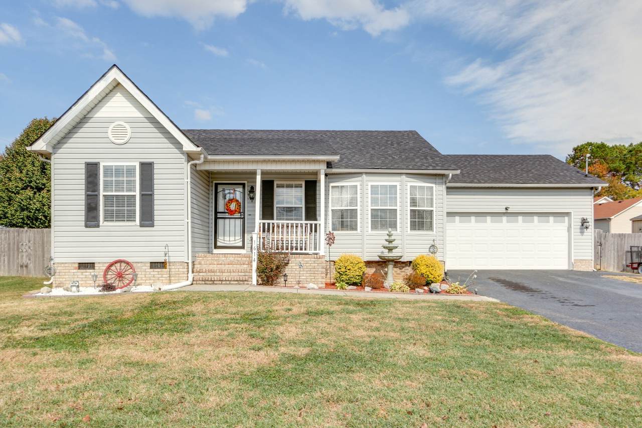 1614 Robert Rd - Photo 1