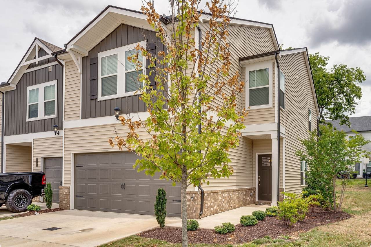 1328 Vilda Way - Photo 1