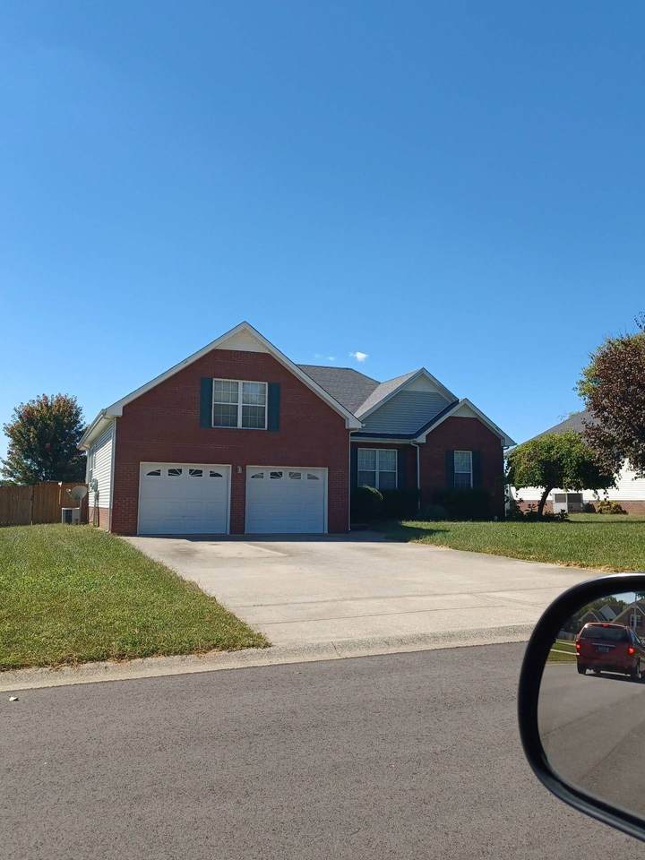 3917 Justene Ct - Photo 1