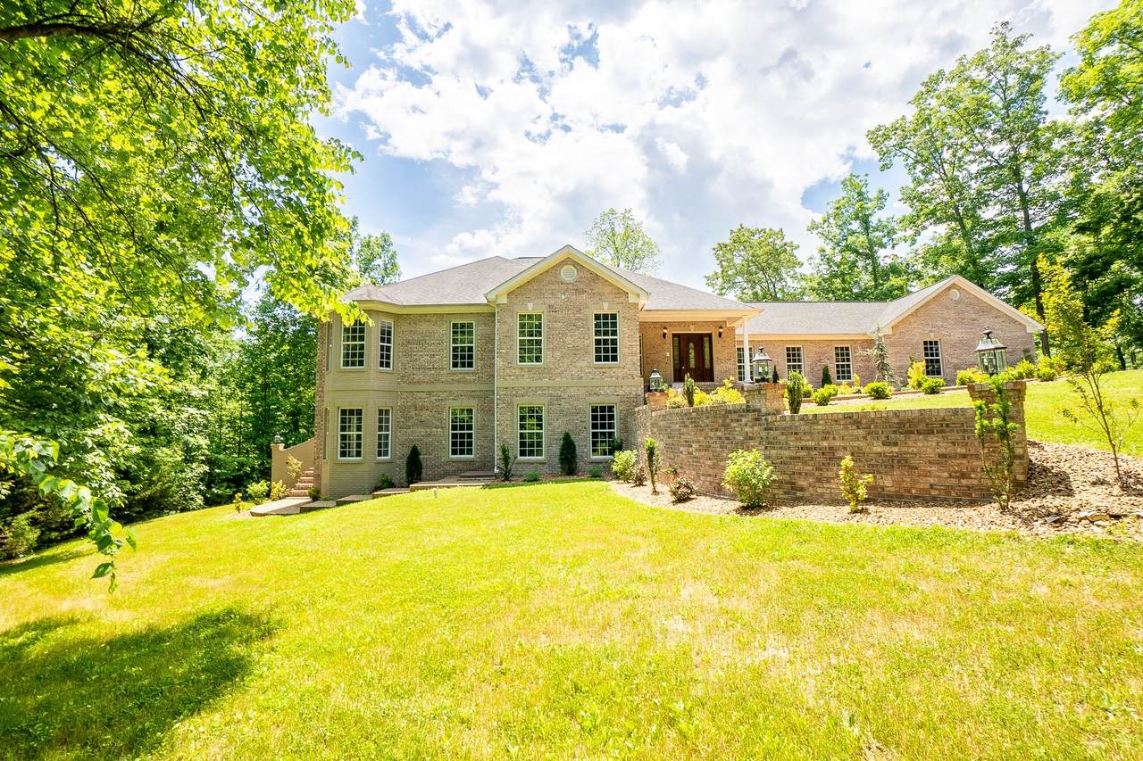 318 Merrell Ln - Photo 1