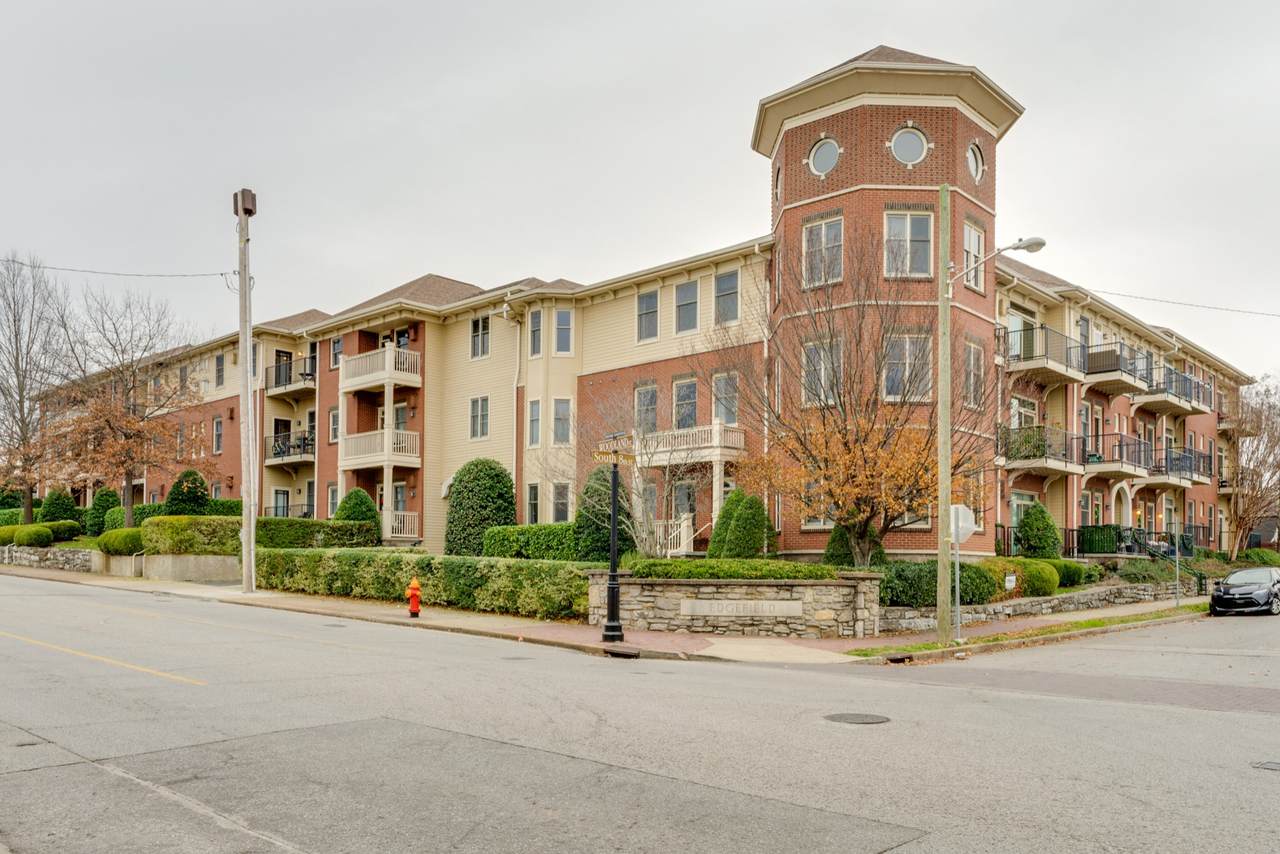 800 Woodland St - Photo 1