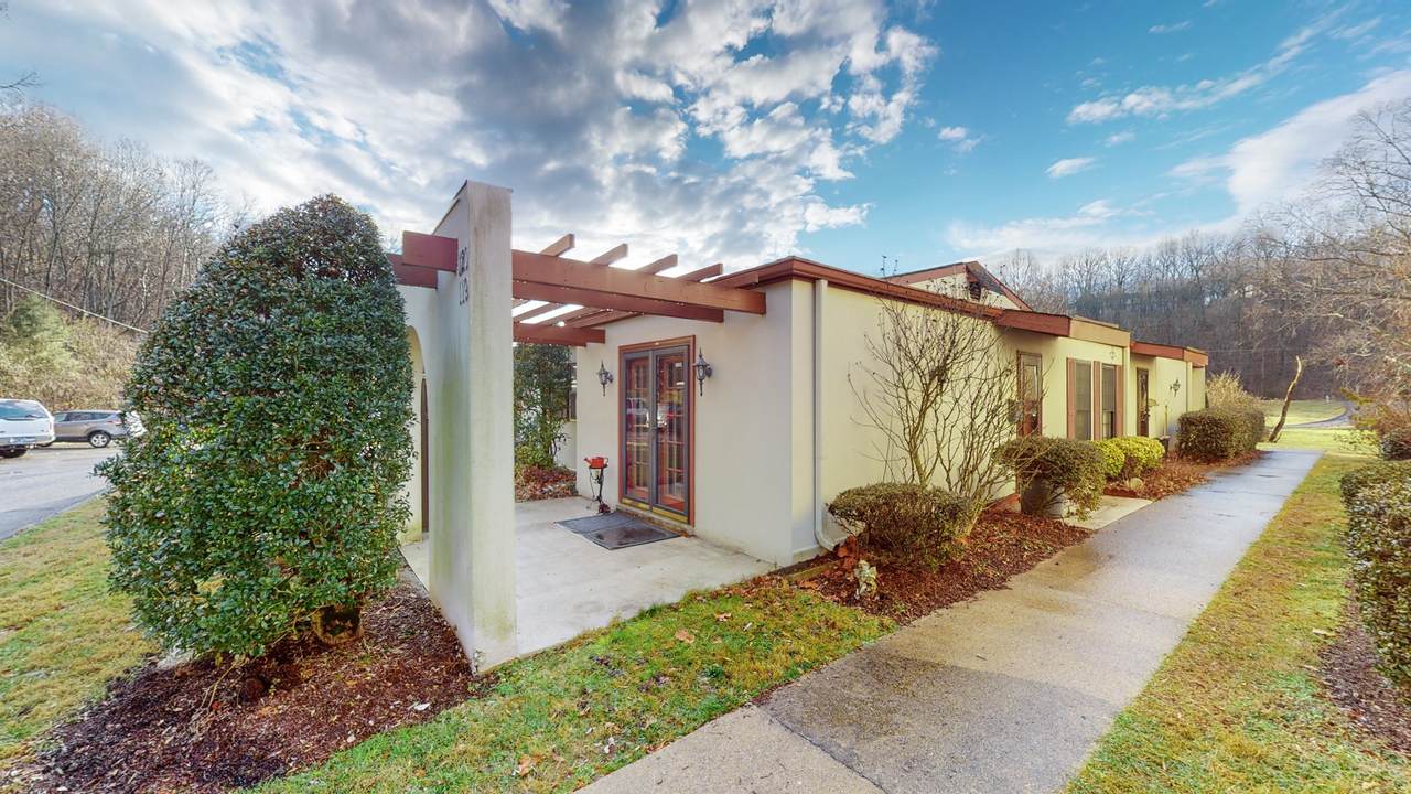 214 Old Hickory Blvd - Photo 1