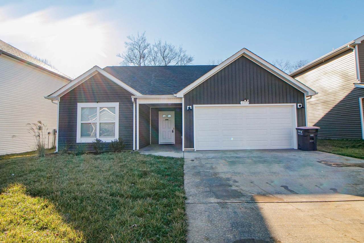 220 King Road - Photo 1
