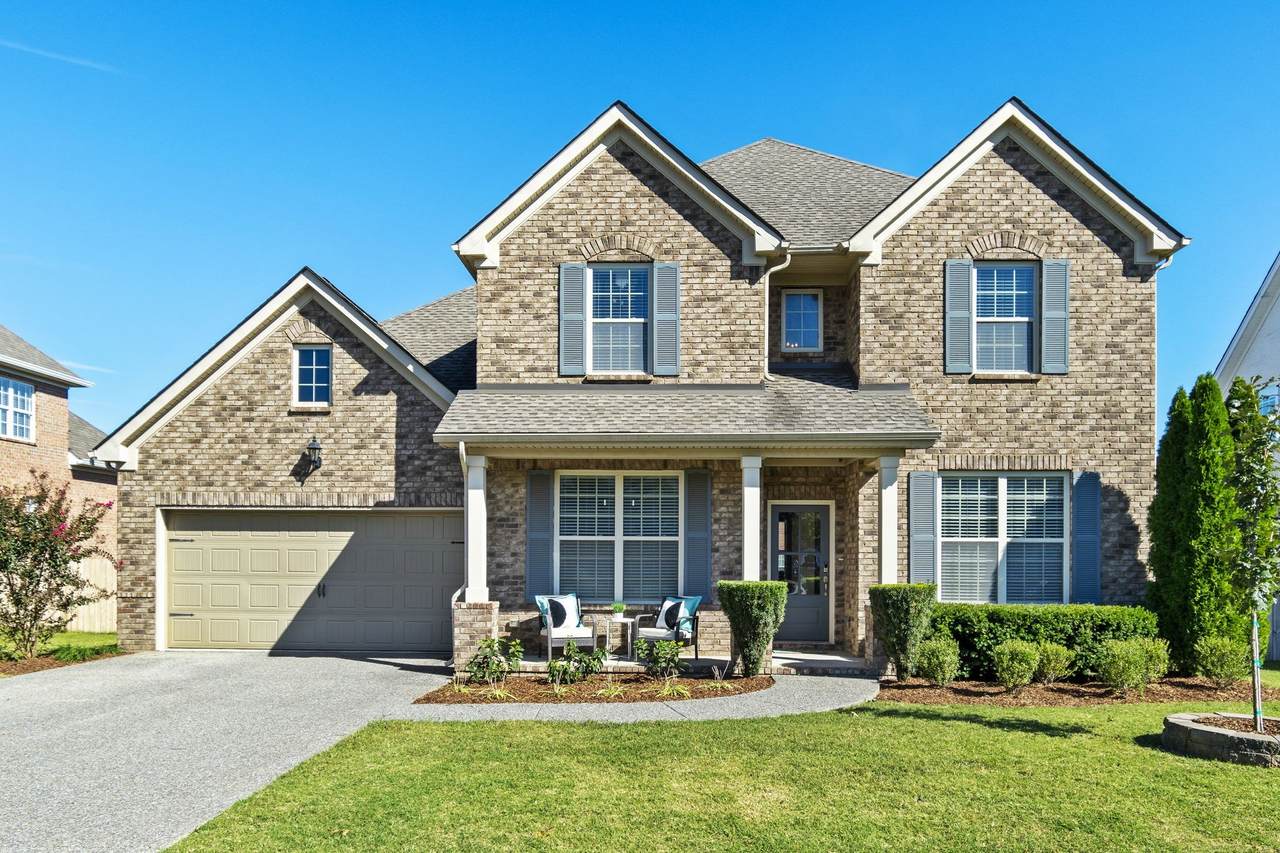 1023 Brixworth Dr - Photo 1