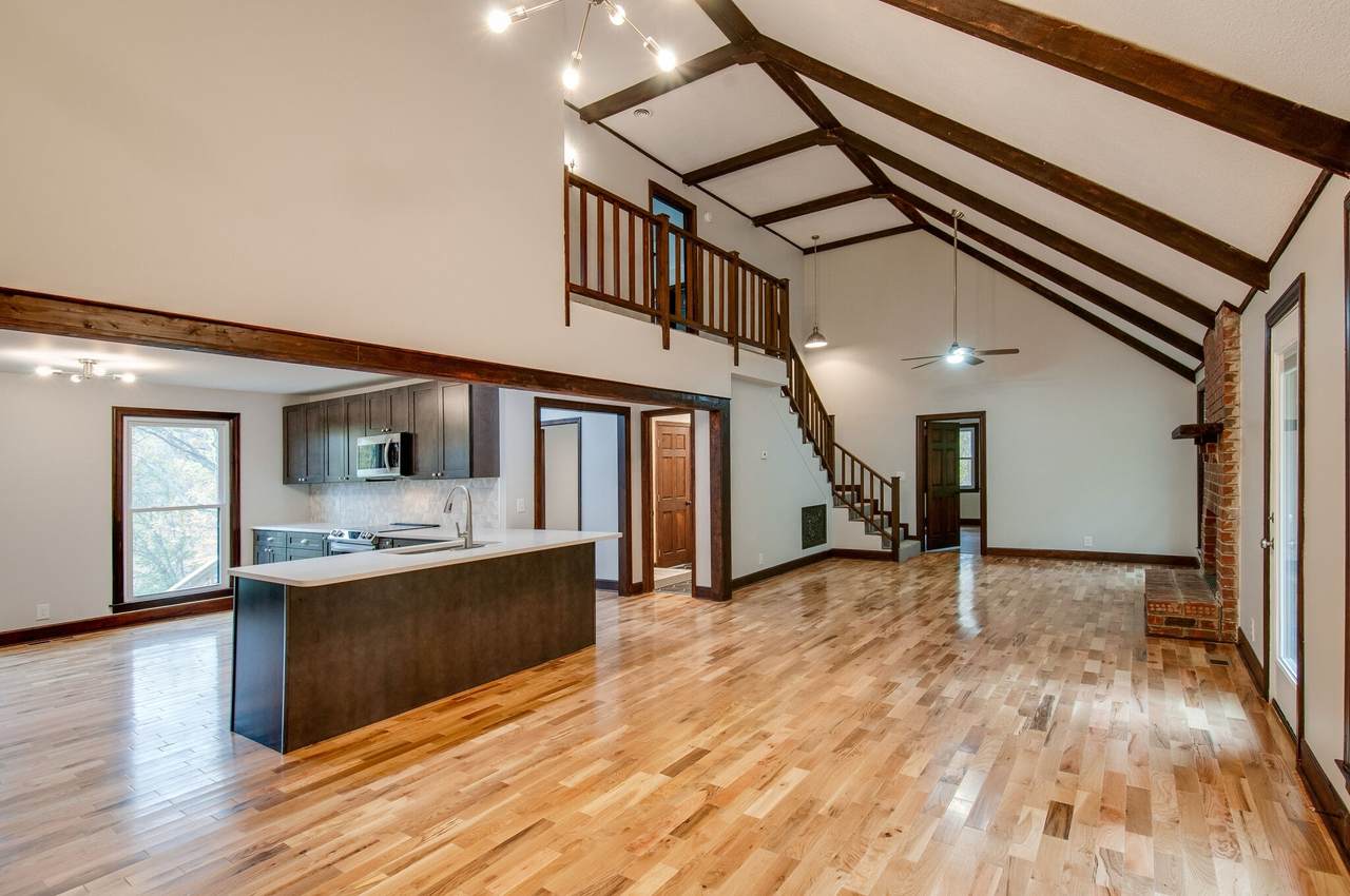 601 Vanoke Dr - Photo 1