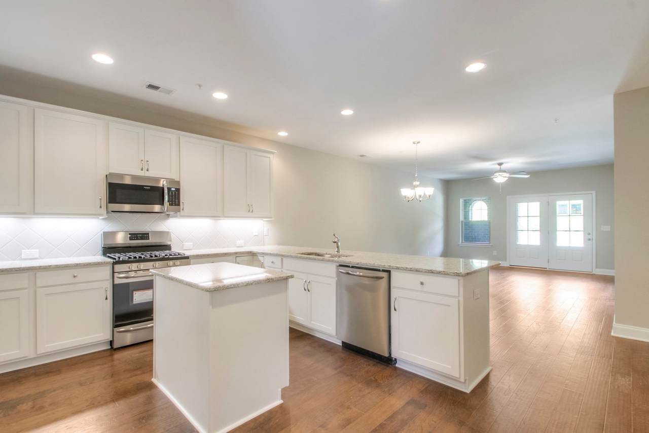 2338 Laurelstone Drive - Photo 1
