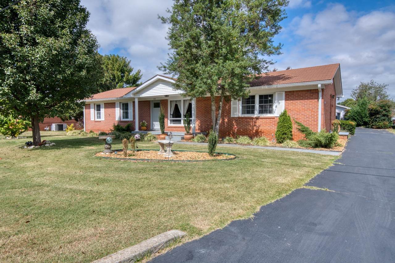 1106 Henley St - Photo 1