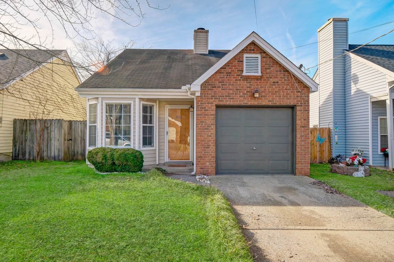 411 Lemont Dr - Photo 1