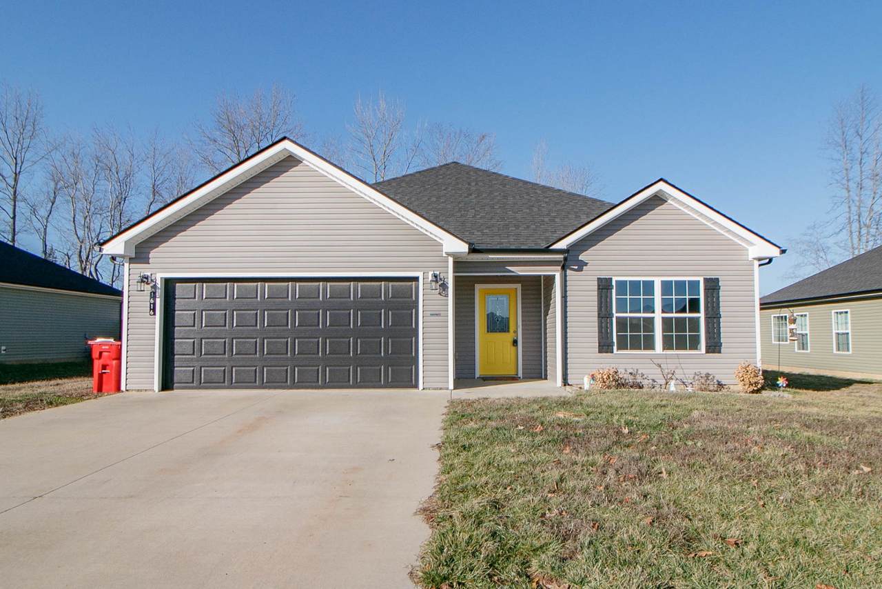 1616 Parkside Drive - Photo 1