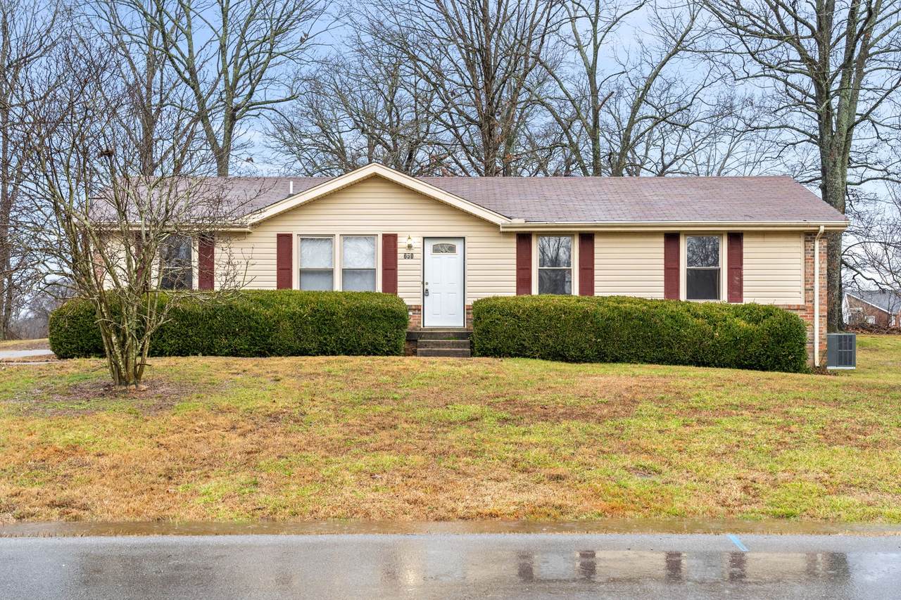 650 Cleveland Dr - Photo 1