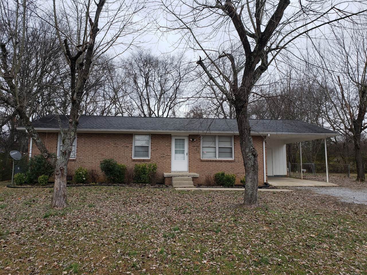 206 Highland Ave - Photo 1