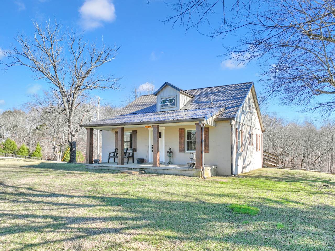 4406 Akin Ridge Rd - Photo 1