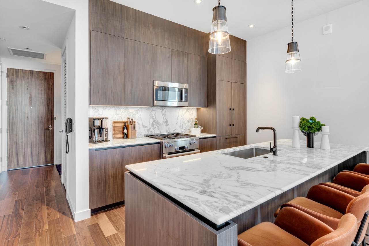 160 2nd Ave - Photo 1