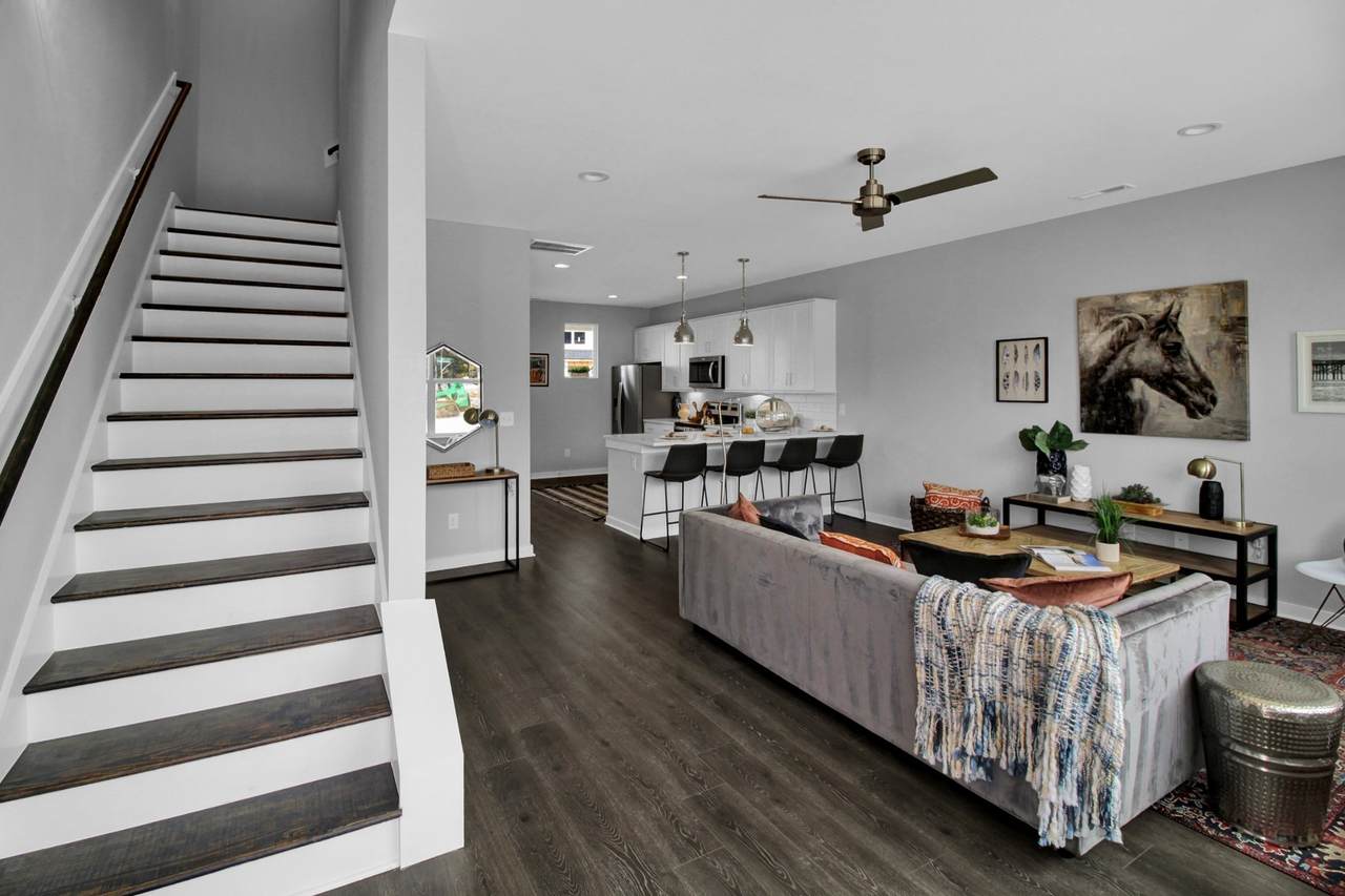 611 Mason Ward Place - Photo 1