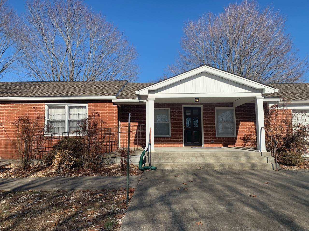 2633 Williams Dr - Photo 1
