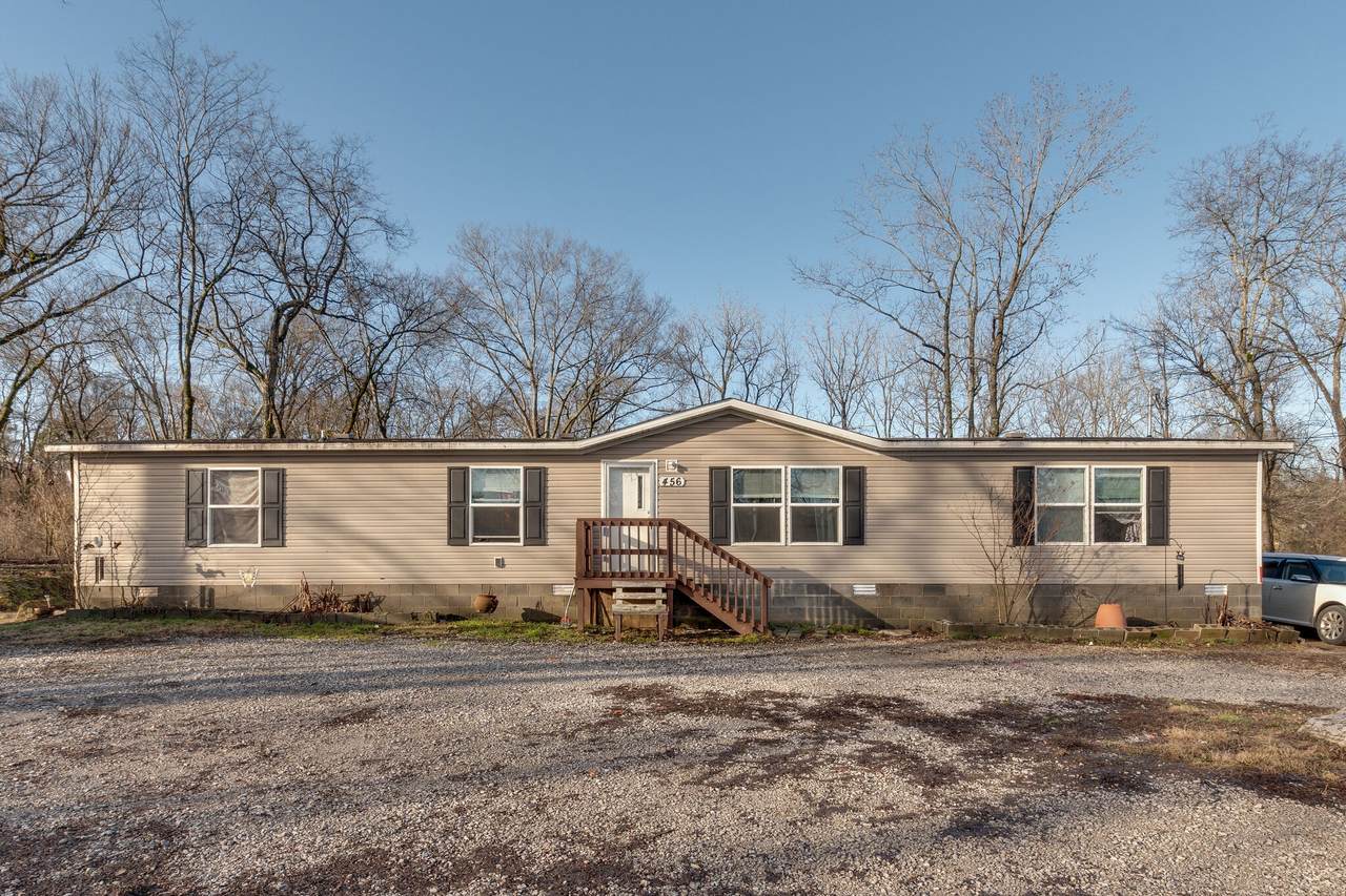 456 Mooresville Pike - Photo 1