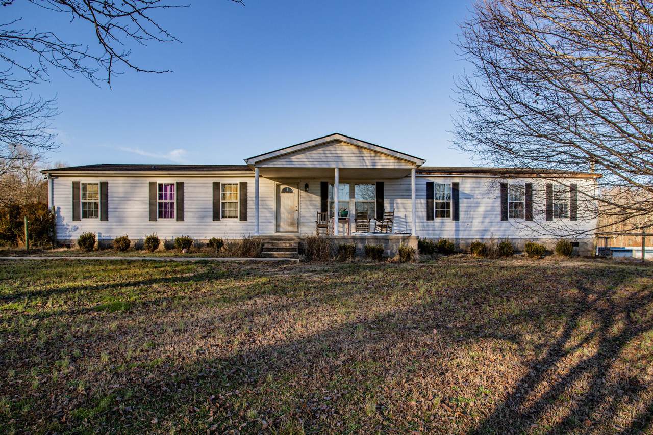 5790 Summitville Rd - Photo 1