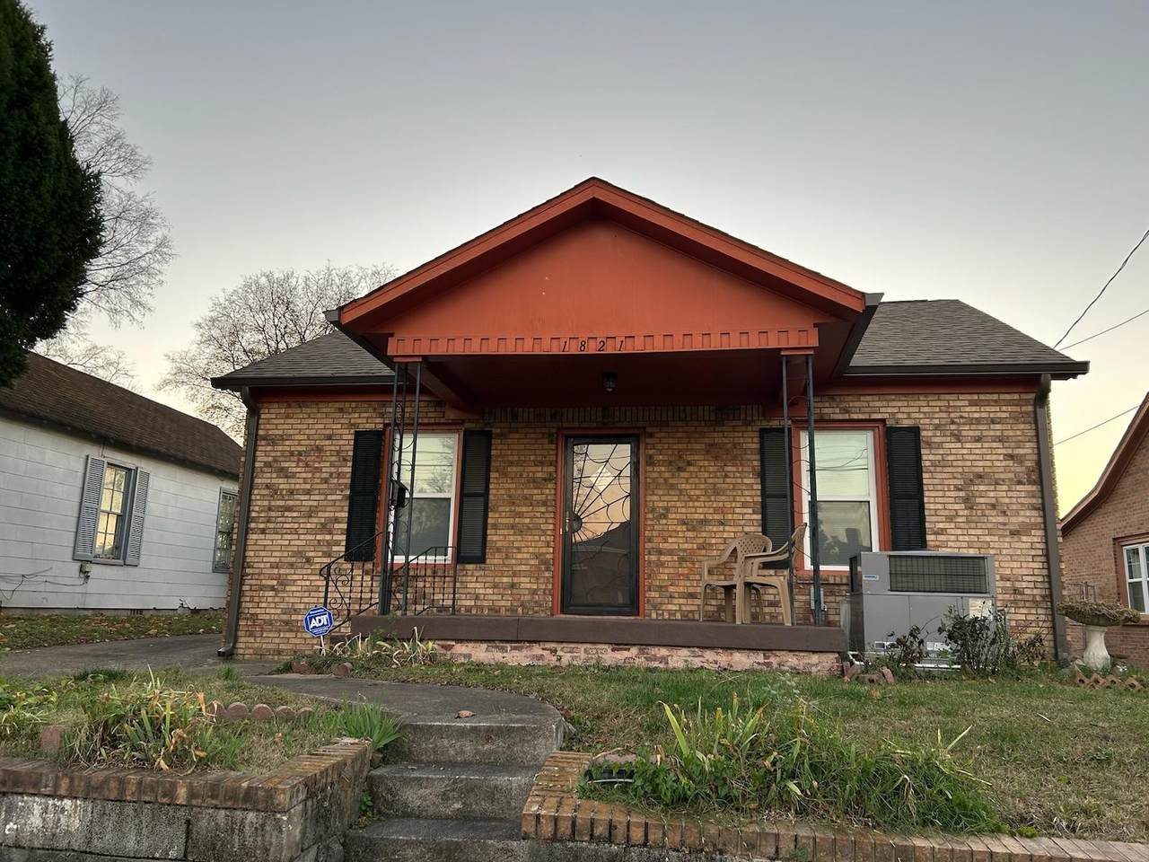 1821 15th Ave - Photo 1