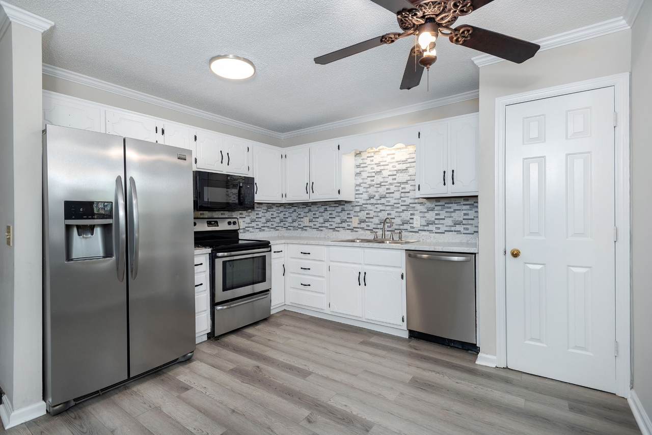 502 Hickory Glade Dr - Photo 1