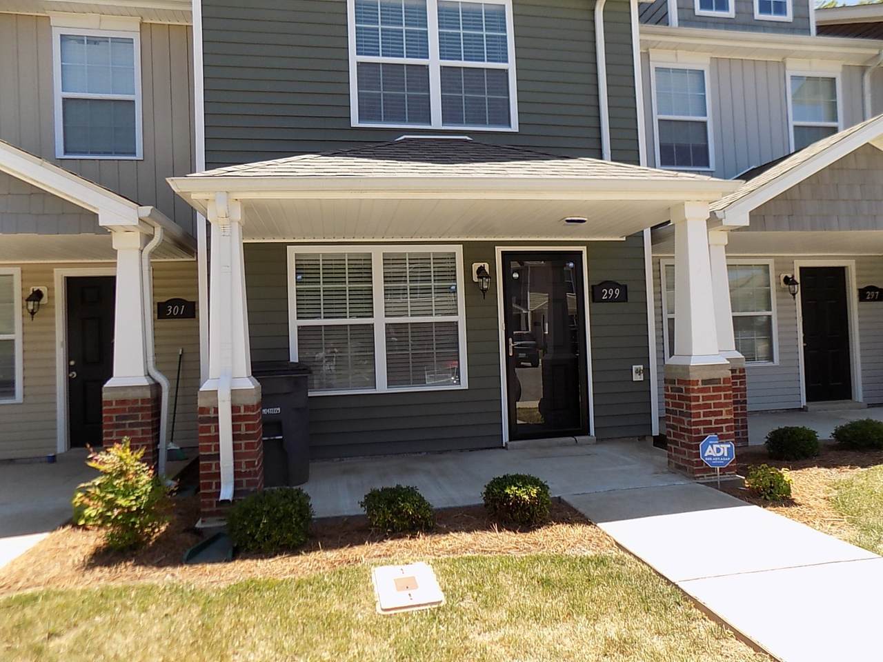 299 Alexander Blvd - Photo 1