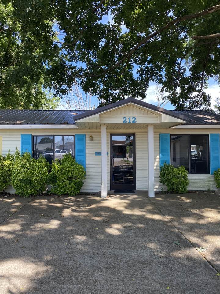 212 Fain Ct - Photo 1