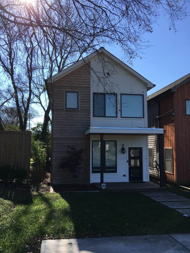 5407 Michigan Ave - Photo 1