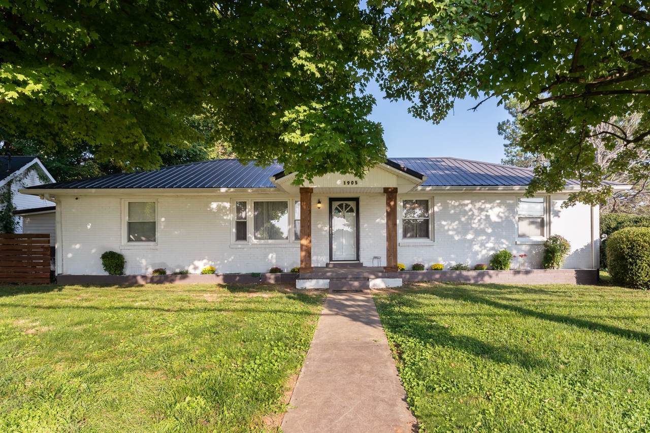 1905 Highland Ave - Photo 1