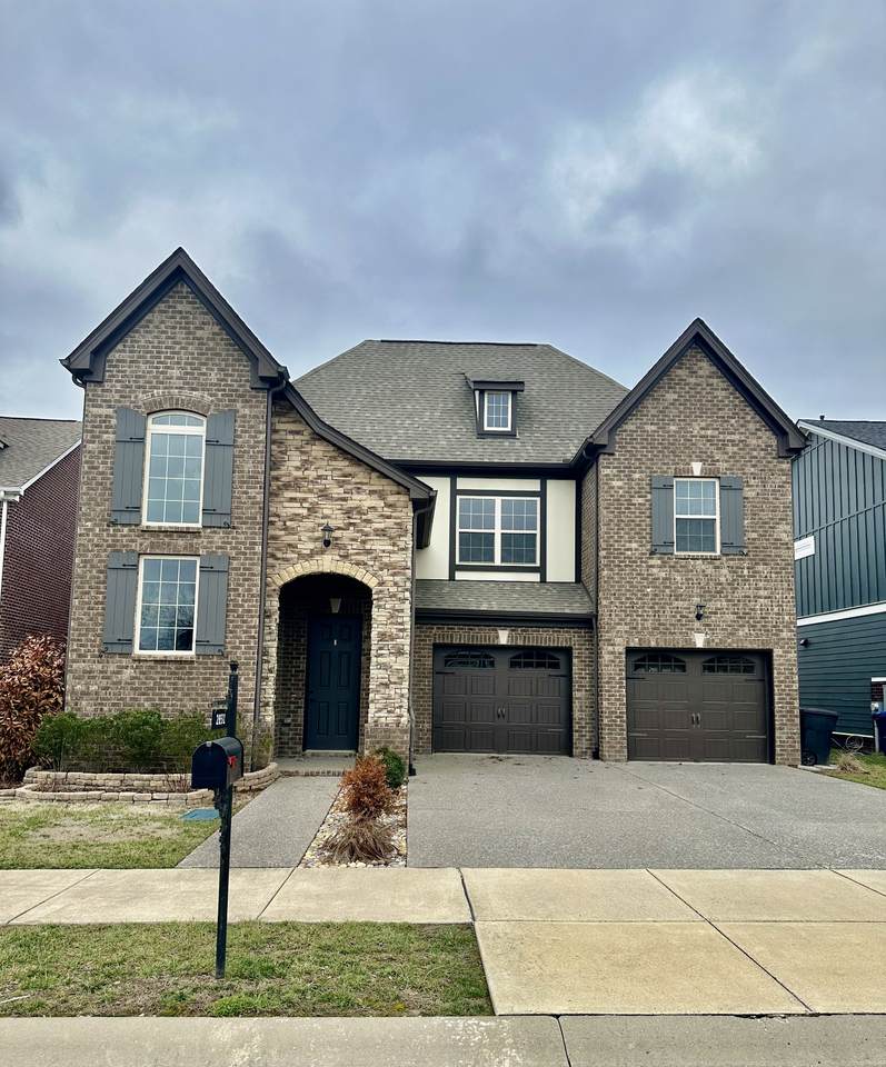 2031 Braun Dr - Photo 1