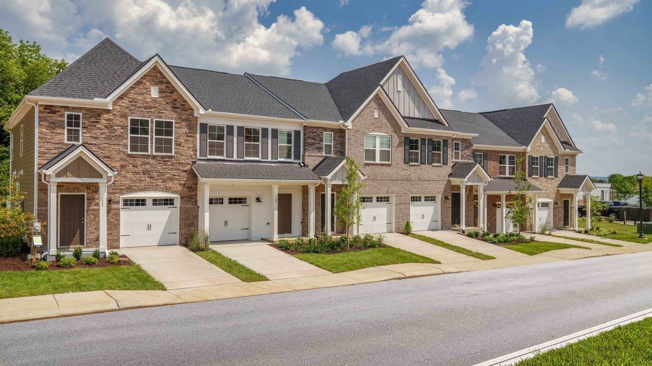 102 Brighton Lane - Photo 1