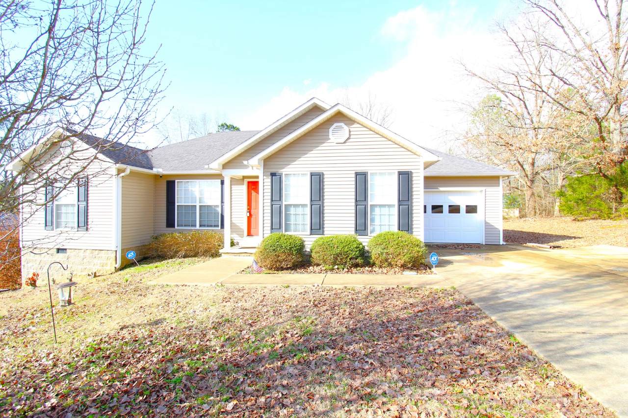 40 Walker Dr - Photo 1
