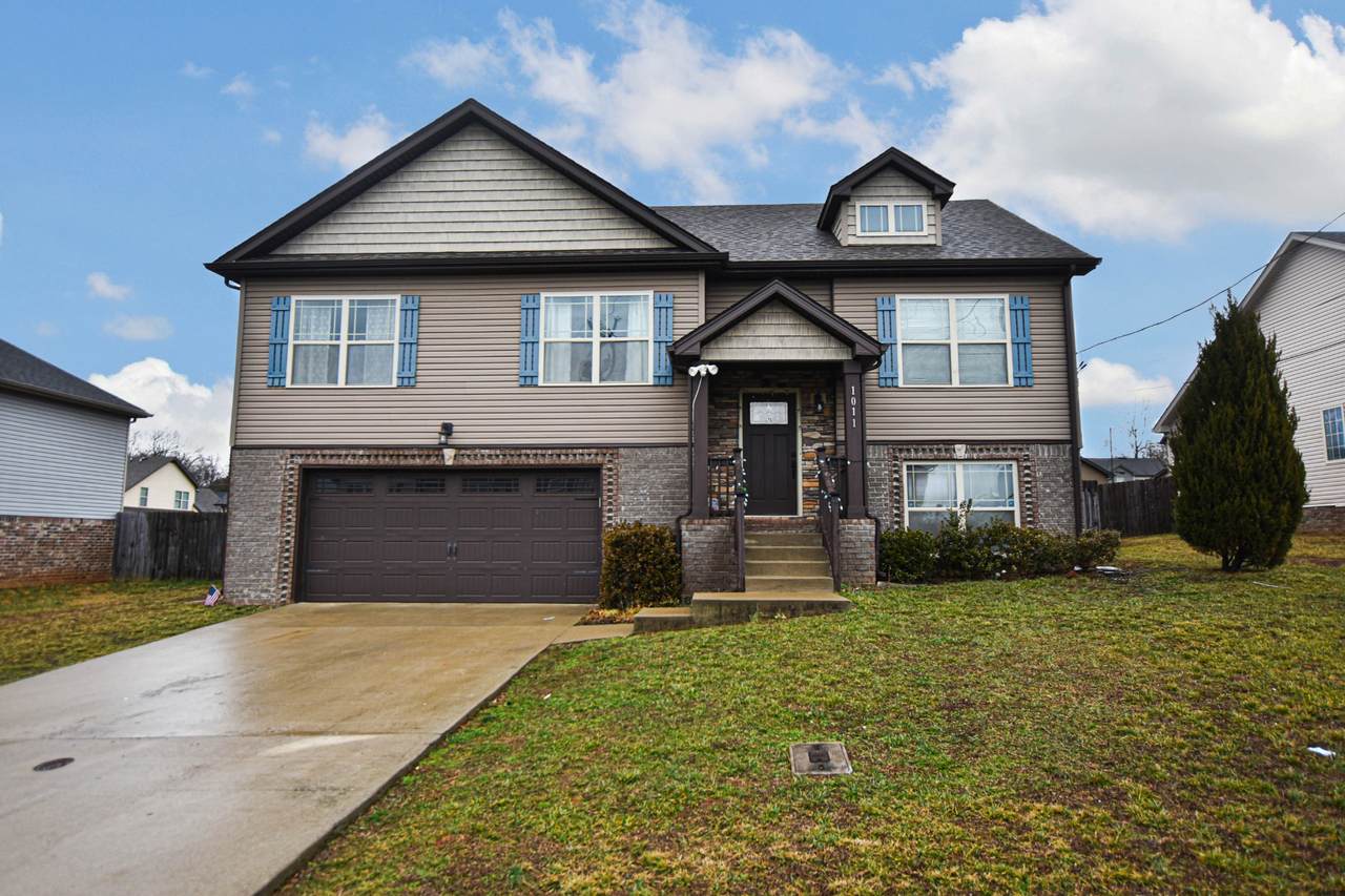 1011 Sunrise Dr - Photo 1