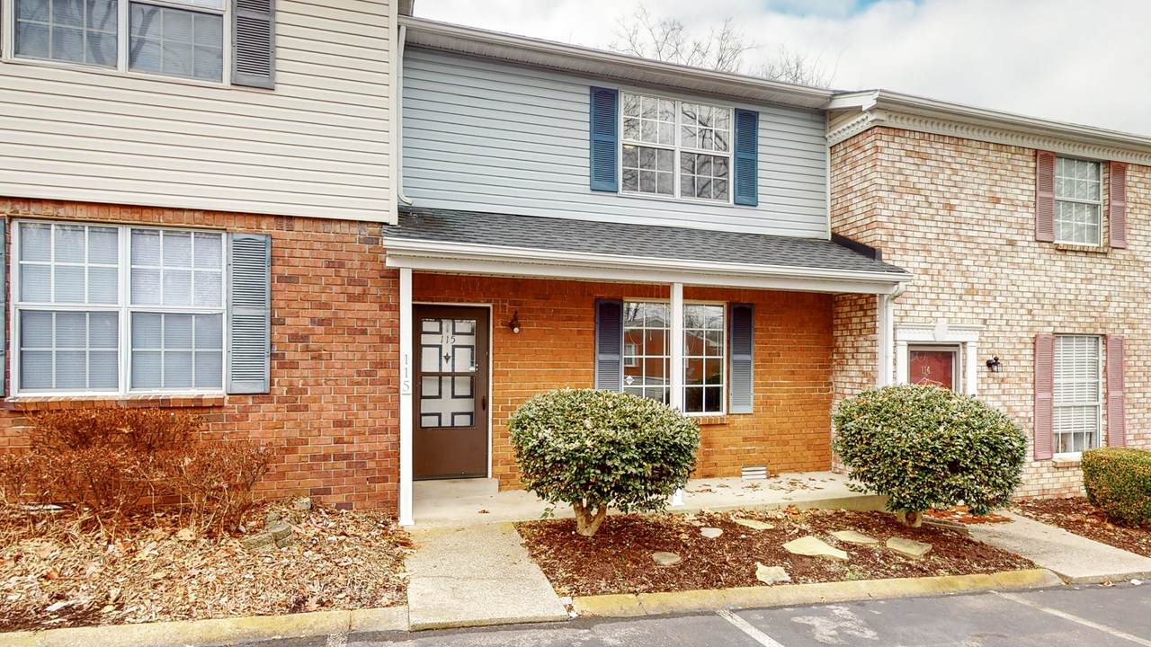 115 Five Oaks Dr - Photo 1
