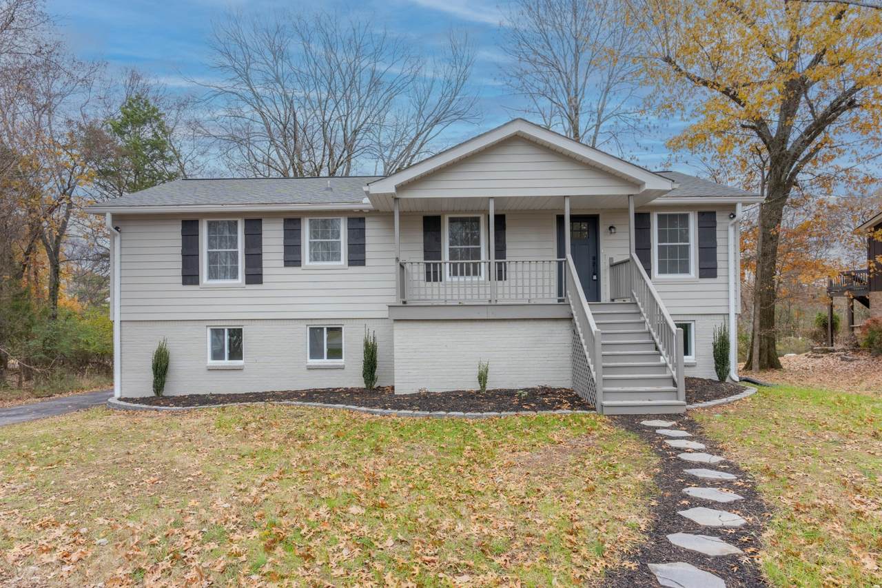 2508 Saundersville Ferry Rd - Photo 1