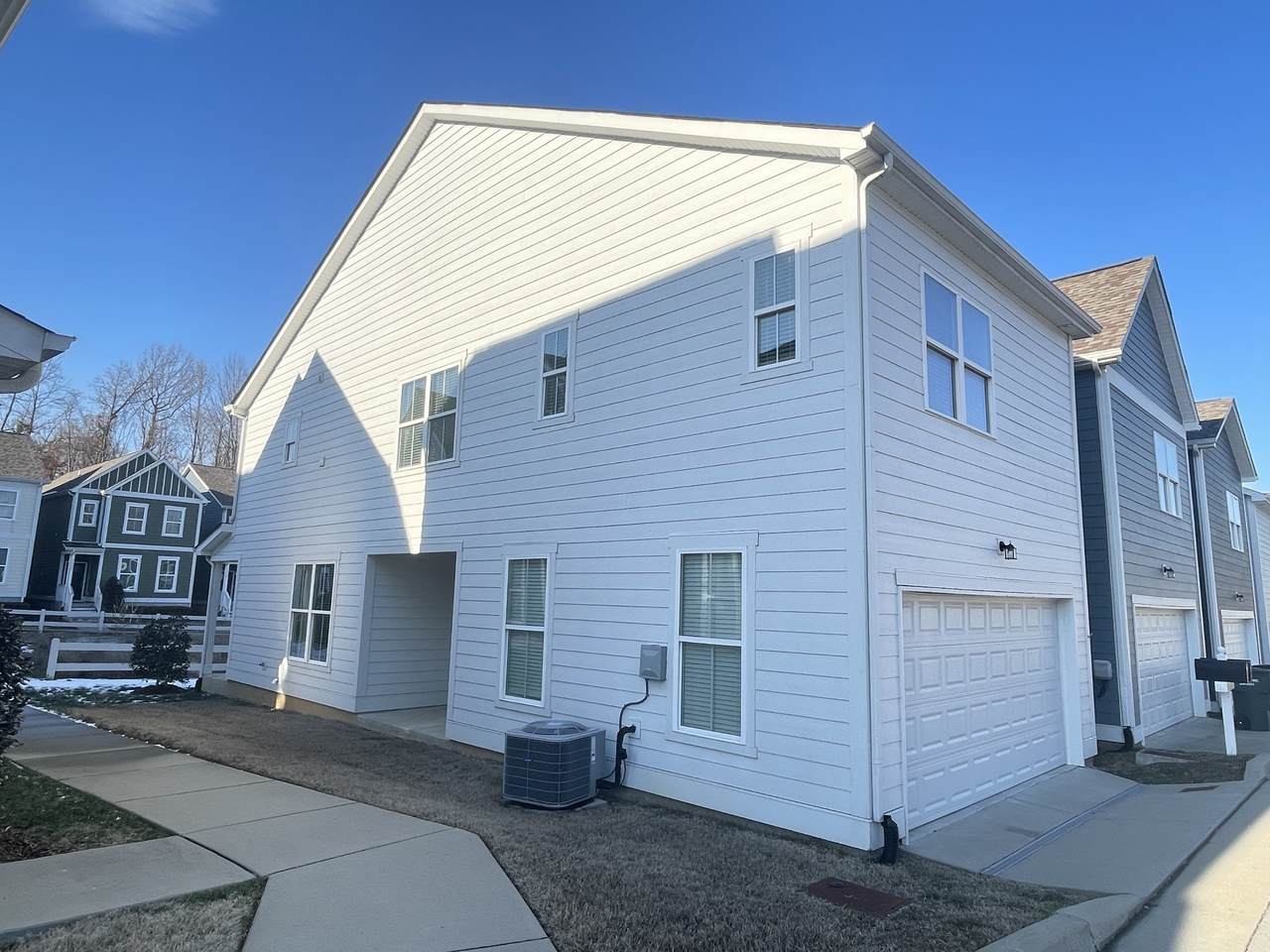 1332 Sula Dr - Photo 1