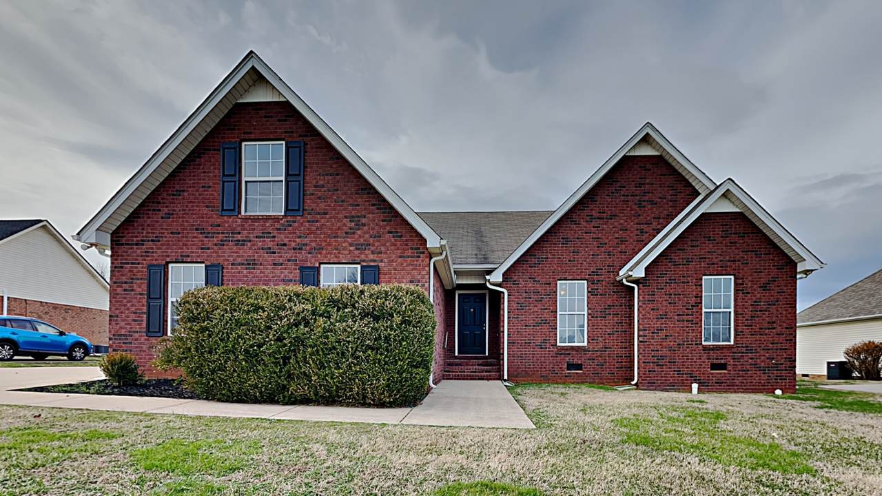 3423 Belle Chase Dr - Photo 1