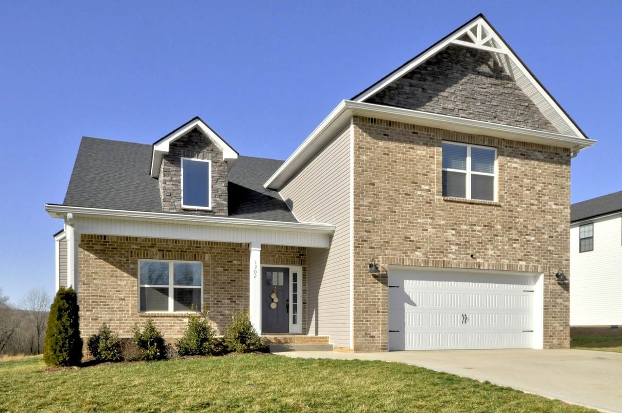 1302 Highgrove Ln - Photo 1