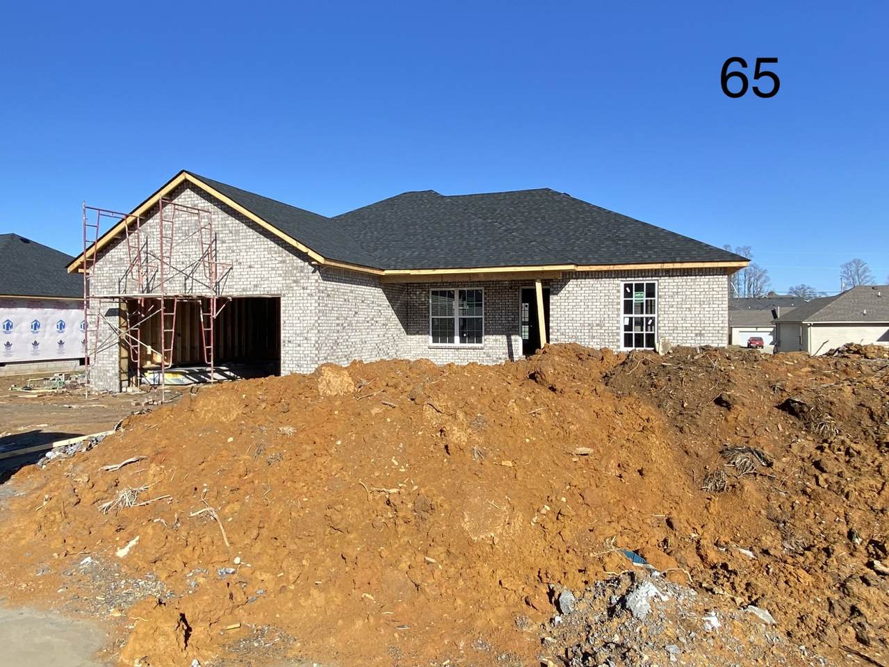 208 Graham Way - Photo 1