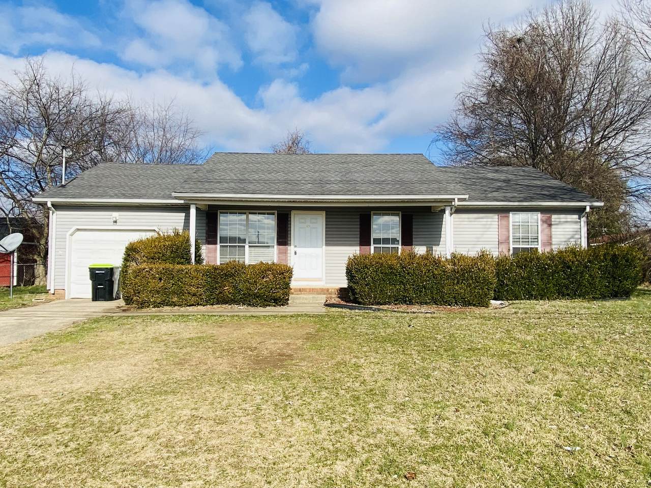 946 Hugh Hunter Rd - Photo 1