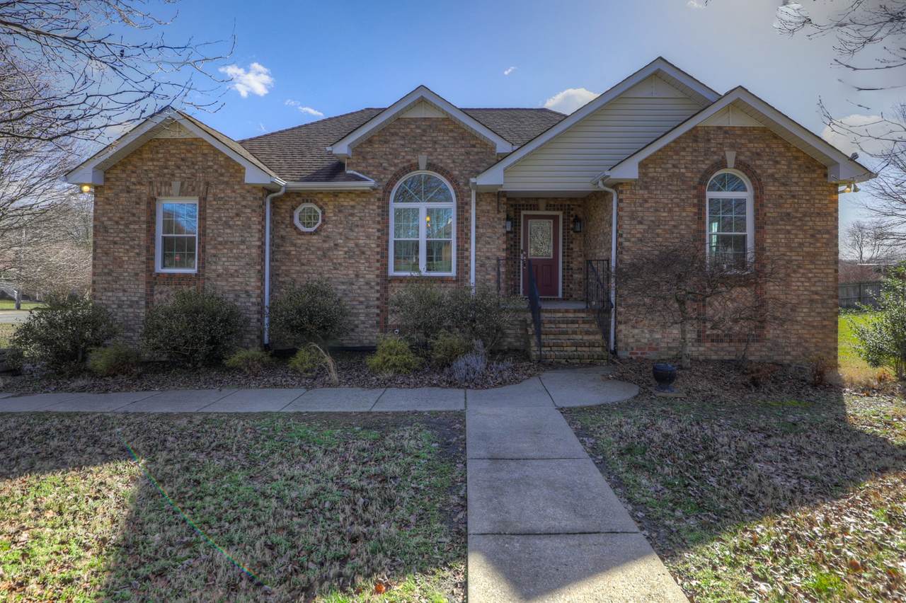 100 Cider Mill Ct - Photo 1