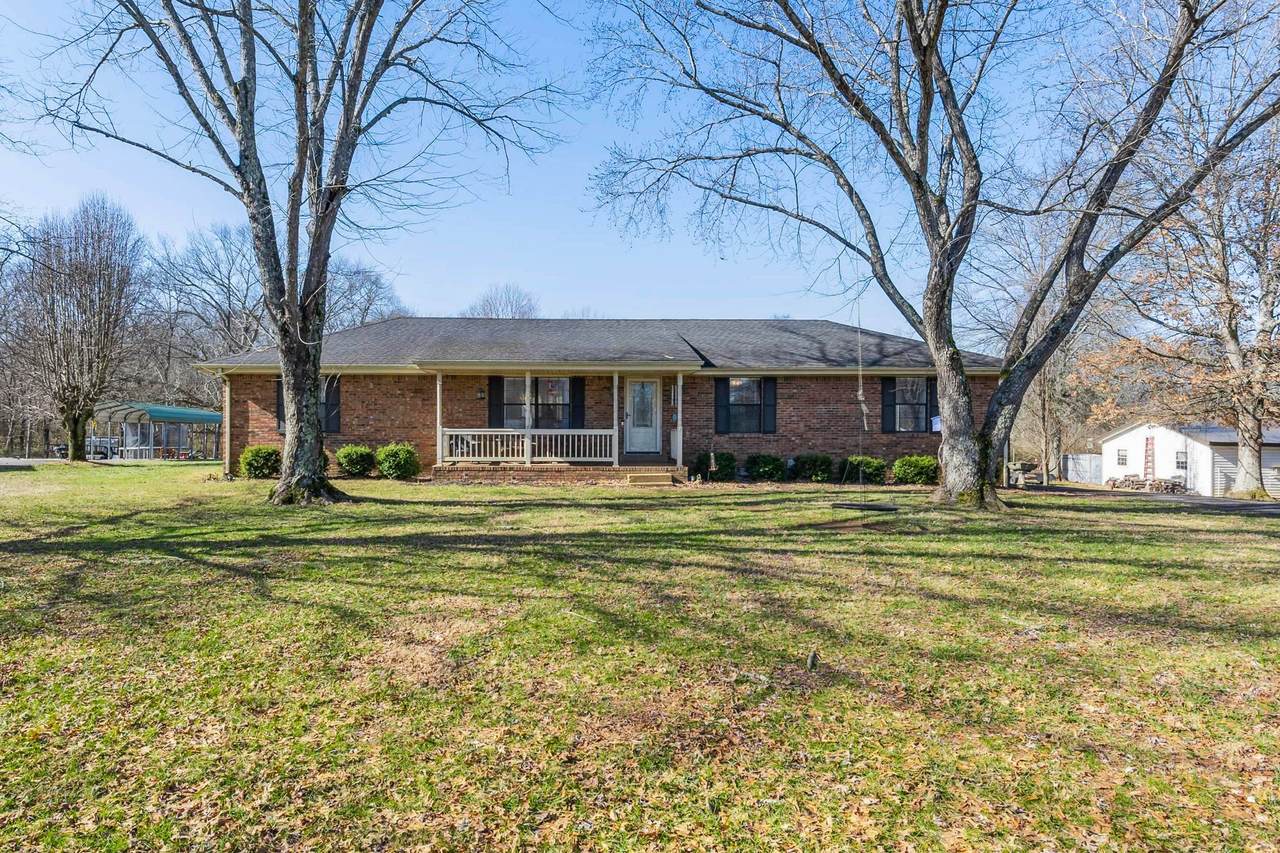 121 Oakland Dr - Photo 1