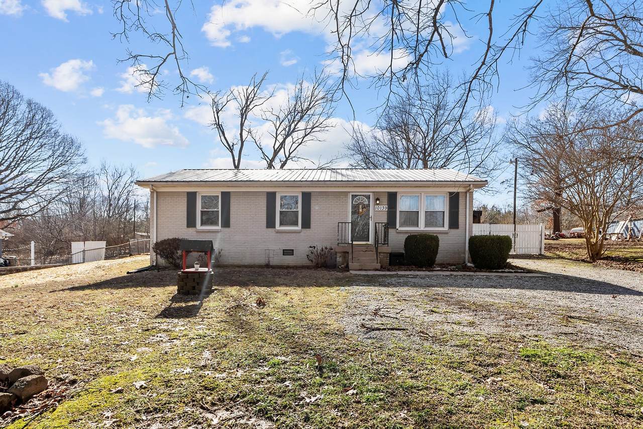 10139 W Oak Dr - Photo 1