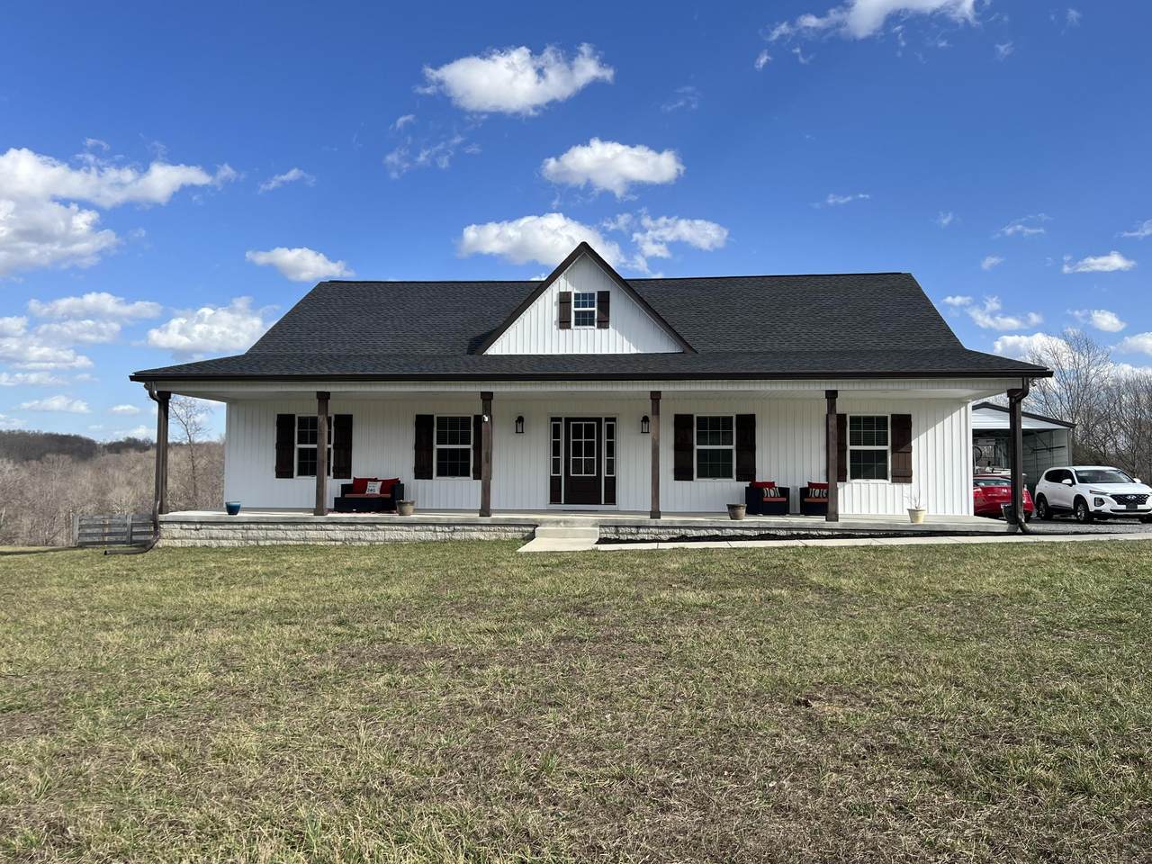 1951 Oak Grove Rd - Photo 1