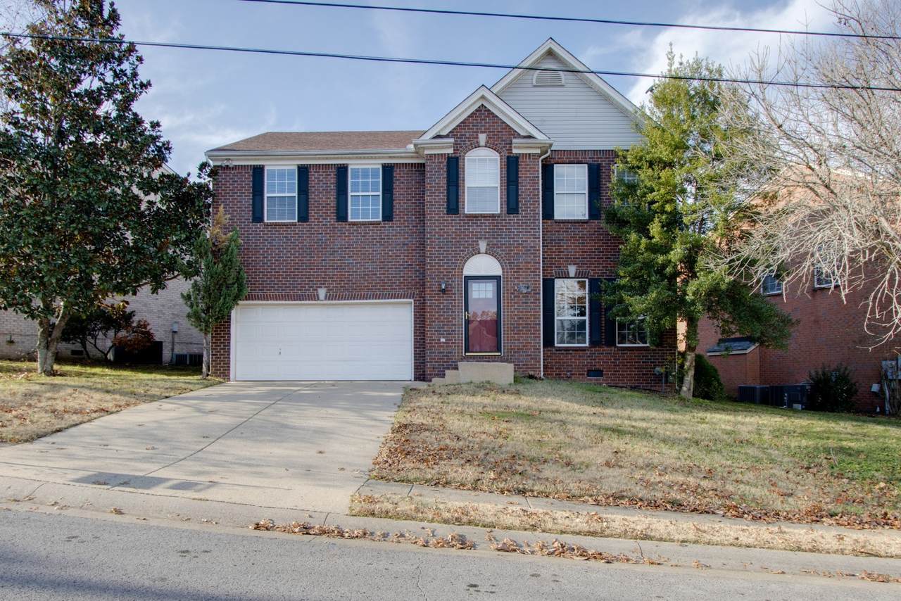 7713 Brook Glen Way - Photo 1