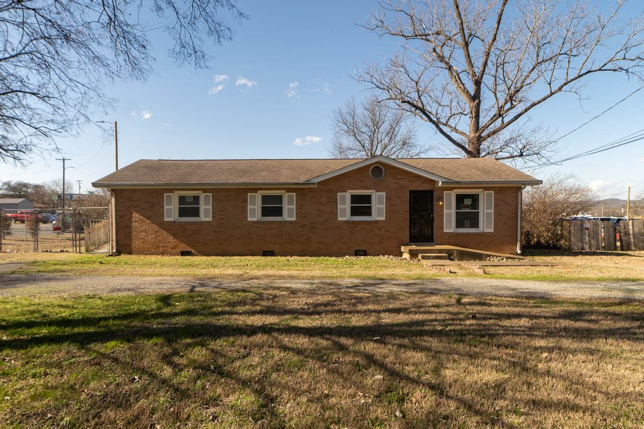 3006 Hillside Rd - Photo 1