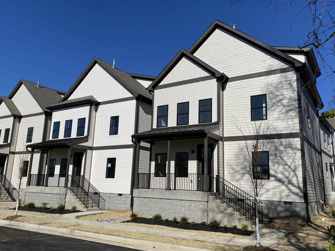 405 Marshall Street - Photo 1